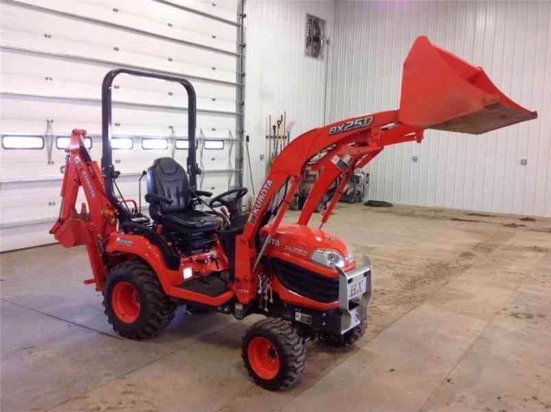 Kubota BX25D - foto 1