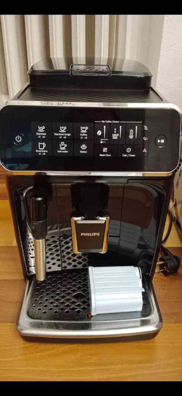 Philips Series 3200 EP3221 č.1 bazar Hyperinzerce.cz