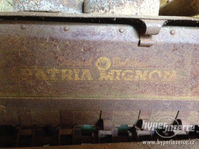 Prodám historické zemědělské stroje - foto 9