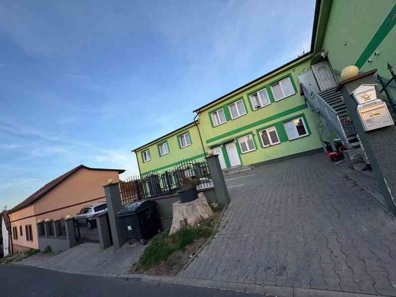 Pronájem bytu 1kk na Mělníku - foto 2