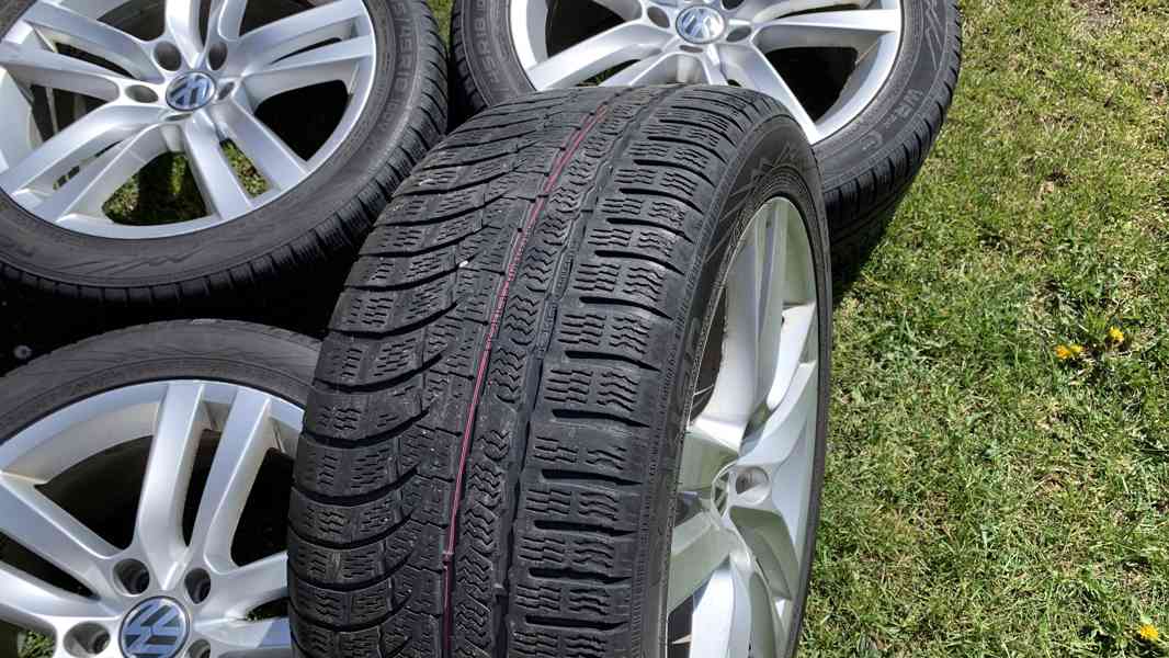 Volkswagen Passat R18 / zimní sada / Superb/5x112/ 245/45R18 - foto 7