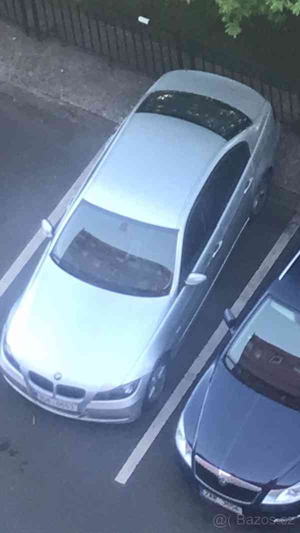 BMW Řada 3 2,0 E90 D 320 - foto 4