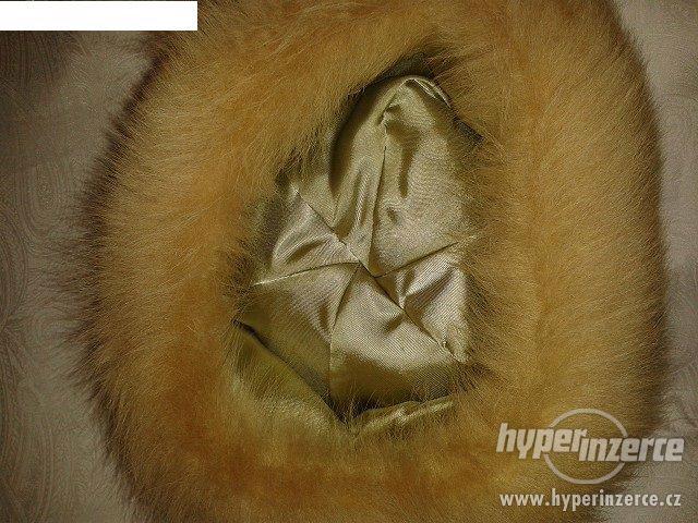 Prodám pravý kožich z ovce. - foto 6