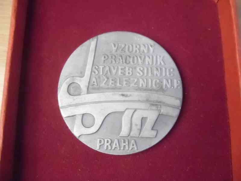 medaile - Vzorný pracovník SSŽ Praha - foto 2
