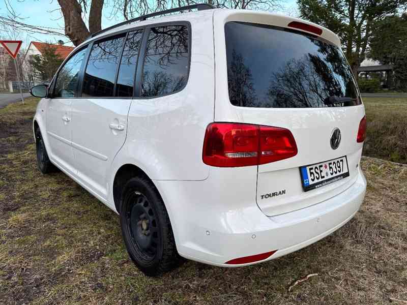 Volkswagen Touran Match 2012 1.4 TSI 103 kW 7 míst   - foto 12