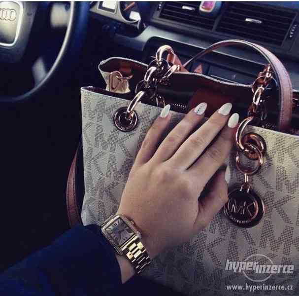 Michael Kors kabelka - foto 2