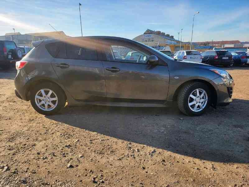 Mazda 3 1,6   85kw, nová STK, rok 2011. - foto 8