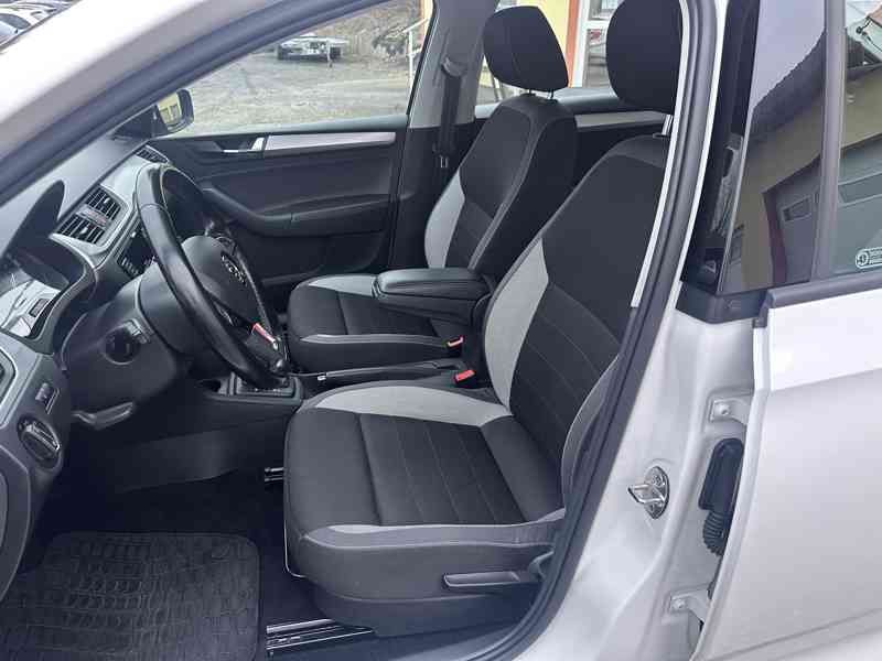 Škoda Rapid 1.4 TSI DSG/1MAJ/CZ/DPH/Výhřev - foto 9