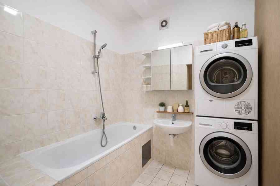 Prodej bytu 3+kk se dvěma balkóny - foto 15