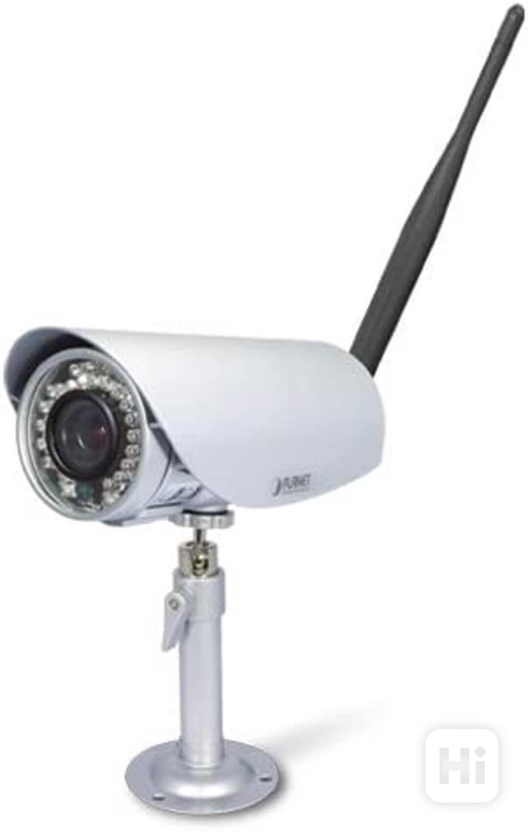 Venkovní síťová kamera s infračerveným nočním provozem - foto 1