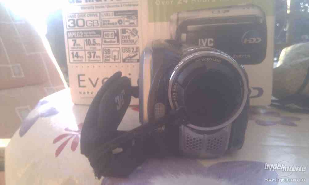 JVC Kamera GZ-MG77e - foto 3