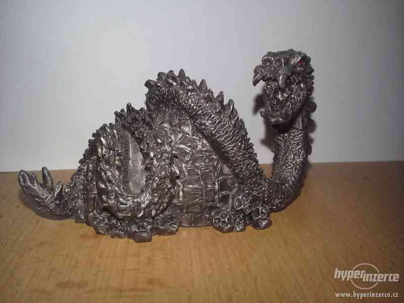 Kovové figurky draků - foto 6