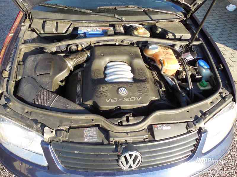 Volkswagen Passat 2.8 V6, 4x4, 142kW, Servisní kniha, STK - foto 12