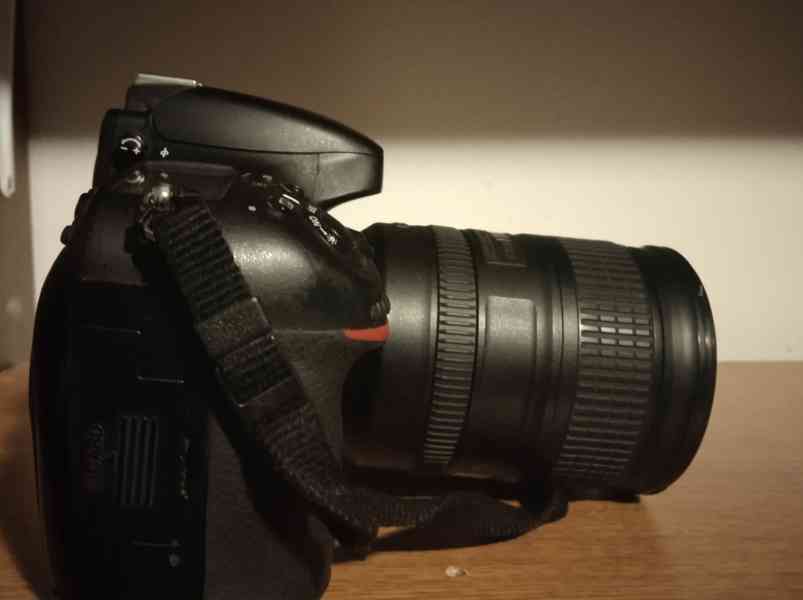 Nikon D800 + objektiv Nikon AF-S NIKKOR 28-300mm - foto 2