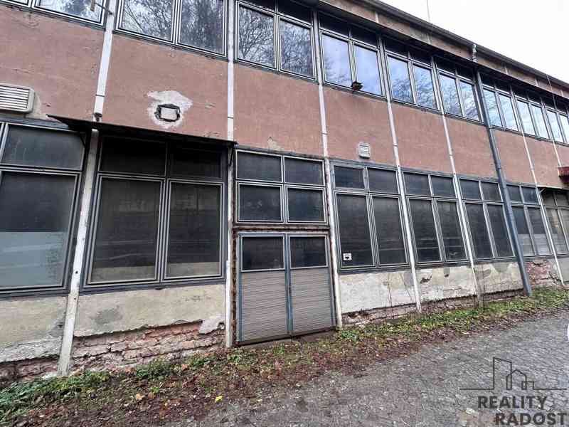 PRONÁJEM SKLADU - DÍLNY O VÝMĚŘE 75m2 v ADAMOVĚ U BLANSKA   - foto 2