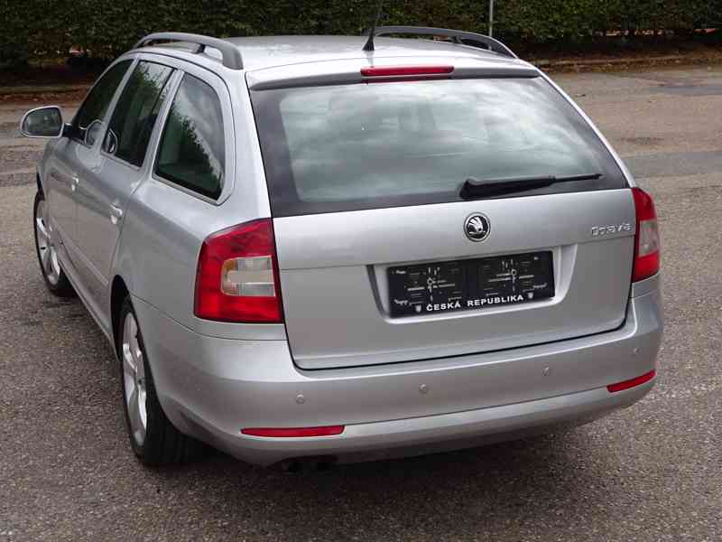 Škoda Octavia 1.4 TSI r.v.2012 (90 kw) serviska - foto 4