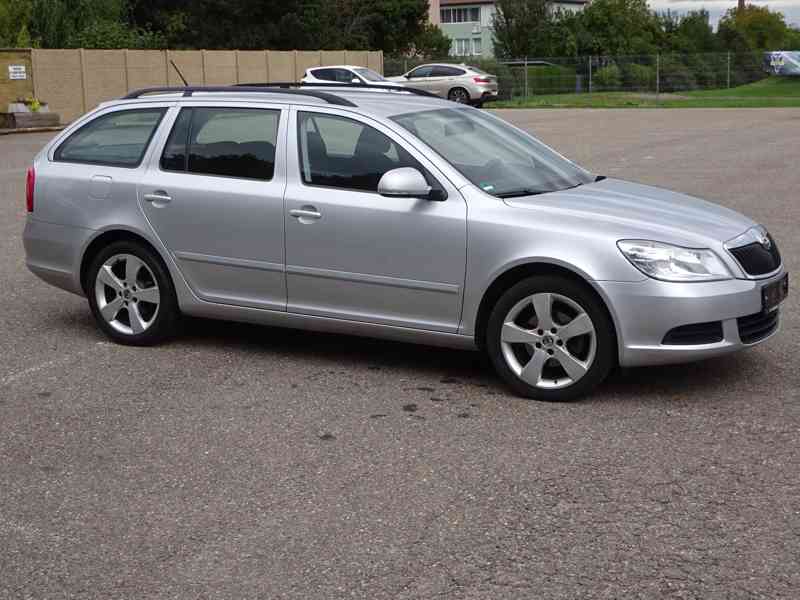 Škoda Octavia 1.4 TSI r.v.2012 (90 kw) serviska - foto 2