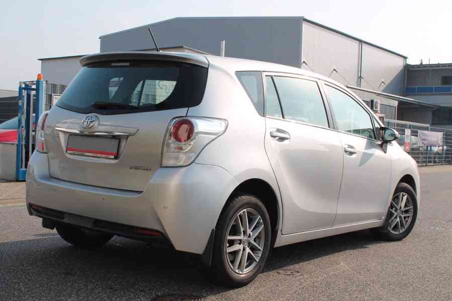 Toyota Verso 1,8i Comfort benzín 108kw - foto 16