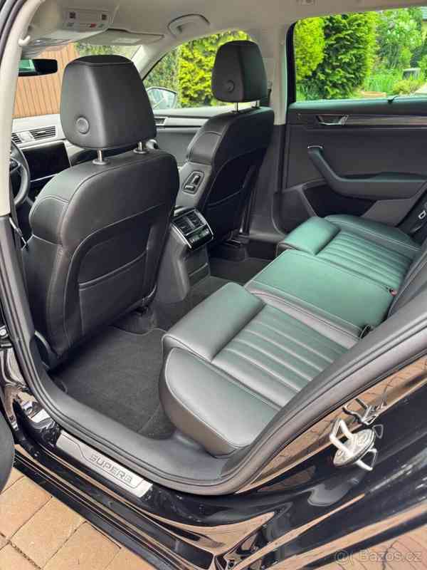 Škoda Superb 2,0   Style 4x4 Navi AHK ParkAss360 - foto 10