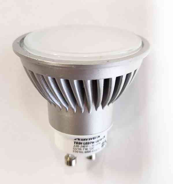 LED žárovka 7W 550lm 6000k GU10 - foto 1