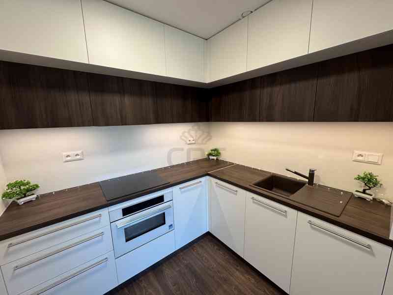 PRONÁJEM NOVOSTAVBY BYTU S KLIMATIZACÍ 2+KK, BRNO-STŘED - foto 2
