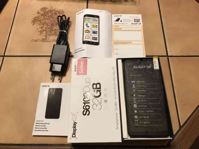 Nový mobilní telefon Aligátor S 6100 Senior - foto 1
