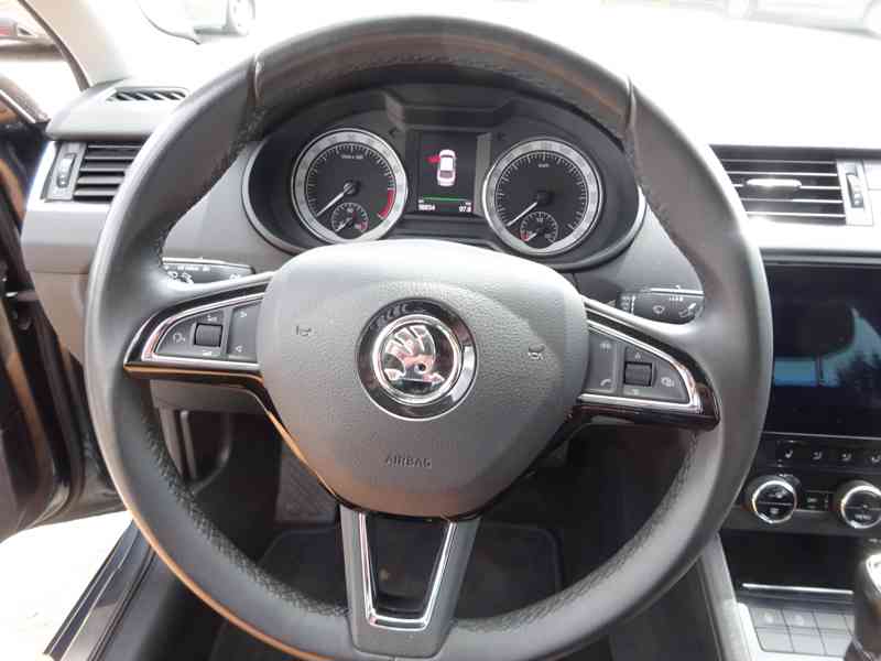 Škoda Octavia 2.0 TDI r.v.2017 1.Maj.serv.kníž.ČR (DPH) - foto 8
