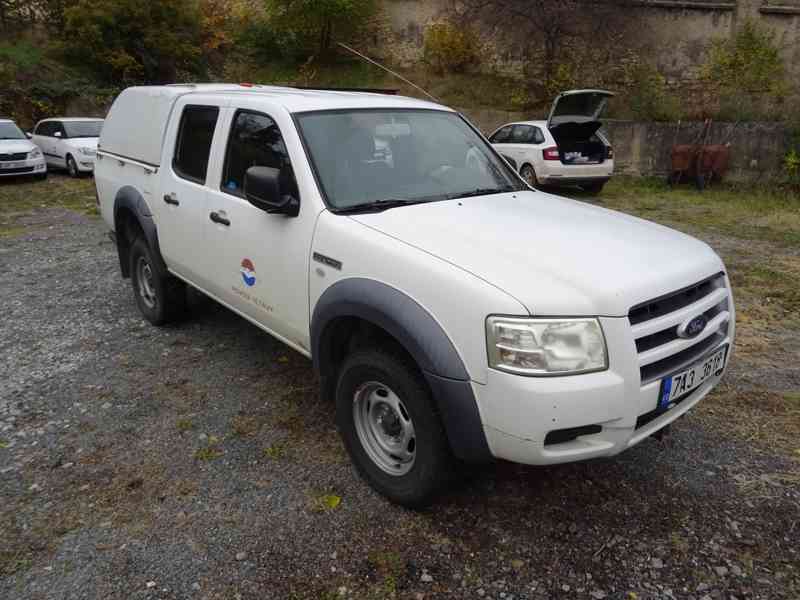 Ford Ranger Double cab 2.5 4x4 (5.) - foto 2