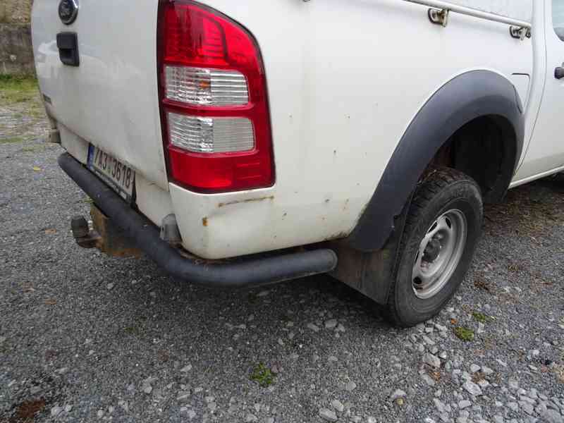Ford Ranger Double cab 2.5 4x4 (5.) - foto 11