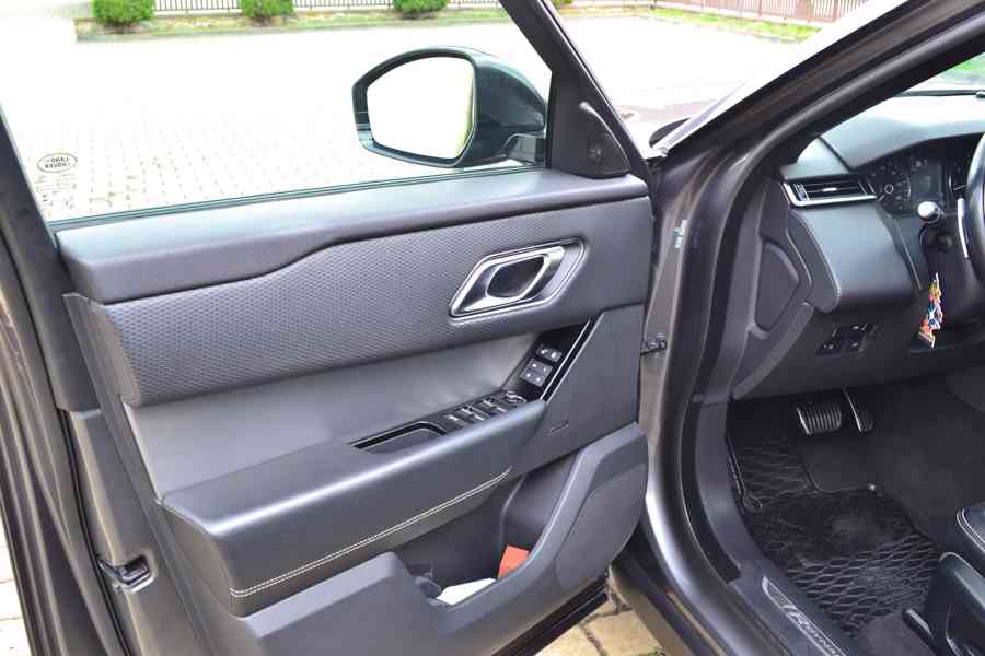 Land Rover Range Rover Velar R-Dynamic - TOP - foto 9
