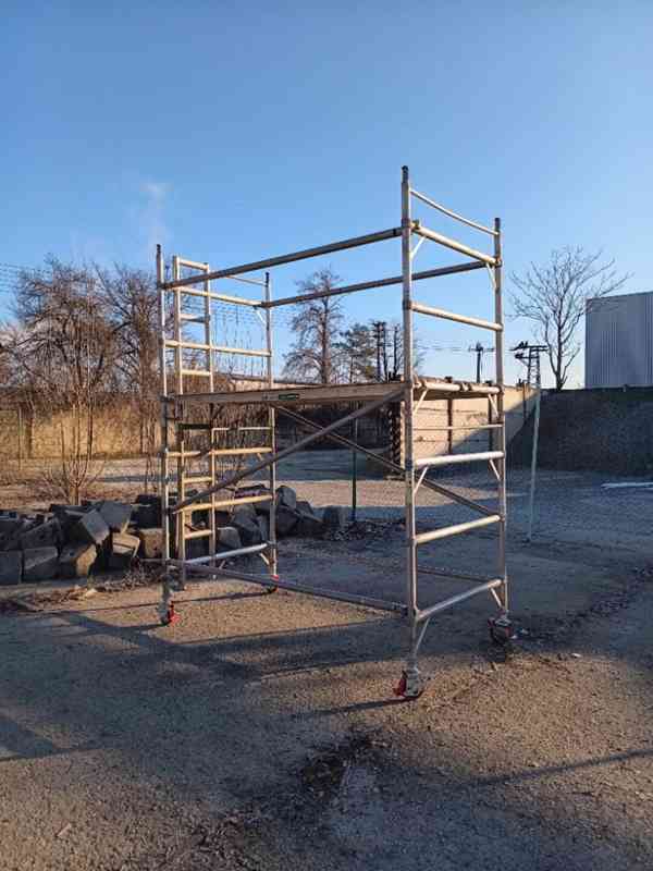 Hliníkové lešení Eurotower 135x250 - foto 2