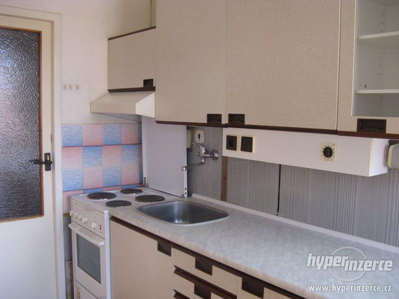Pronájem bytu 3+1 Volyně 74m2 - foto 2