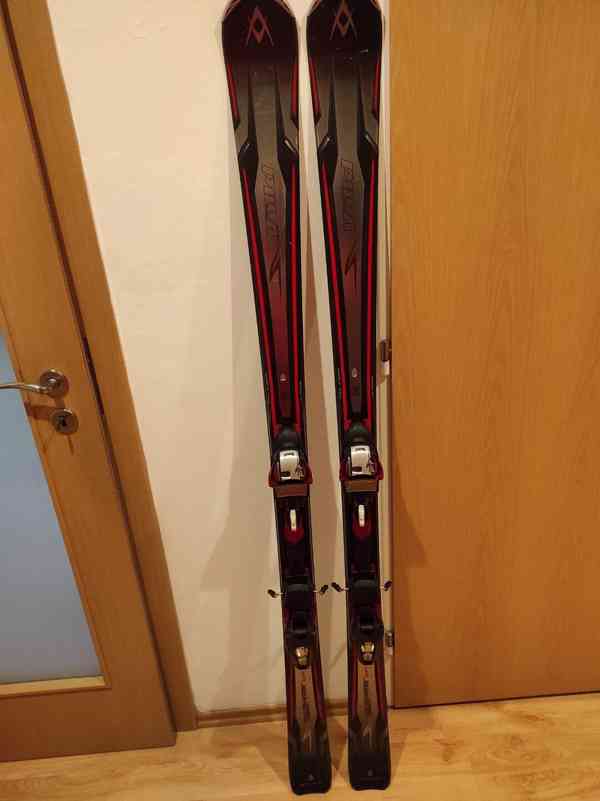 Prodám lyže Völkl Tigershark 10 Feet - foto 7