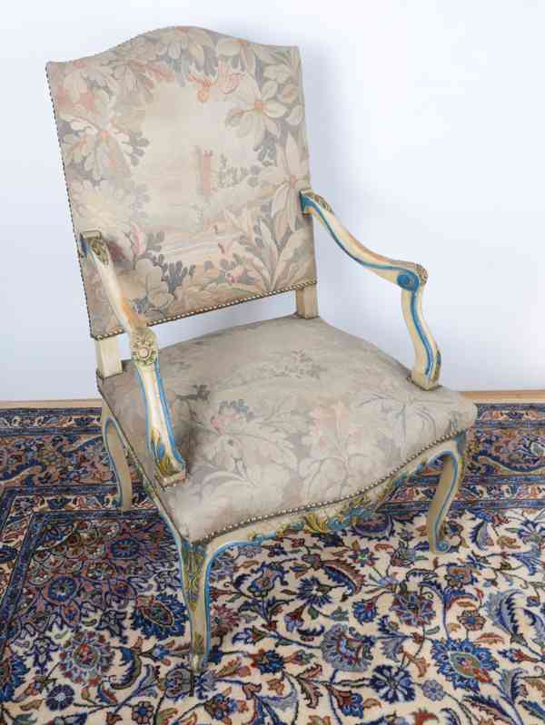 Starožitné křeslo v rokokovém stylu s tapiserií - foto 3