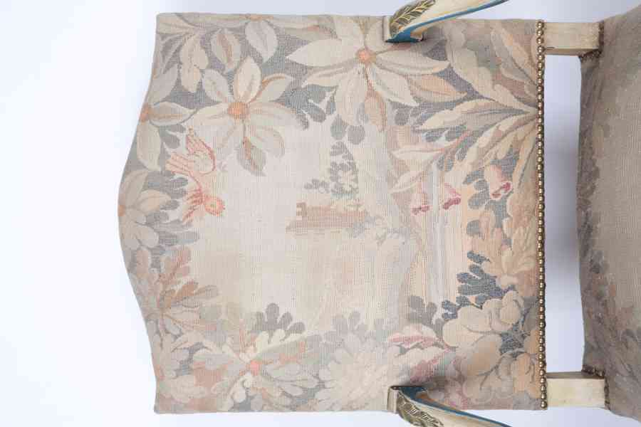 Starožitné křeslo v rokokovém stylu s tapiserií - foto 4