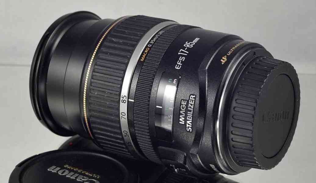 Canon EF-S 17-85mm f/4-5.6 USM IS - foto 4