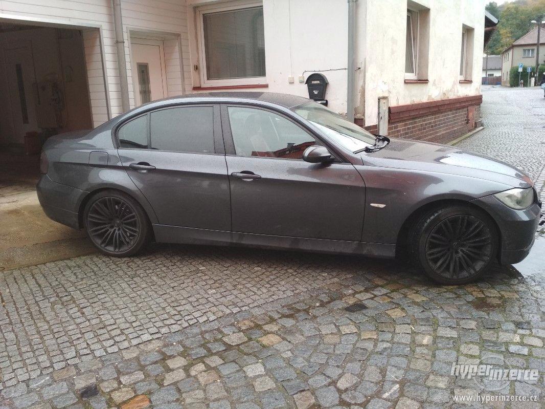 Bmw 320d - foto 1