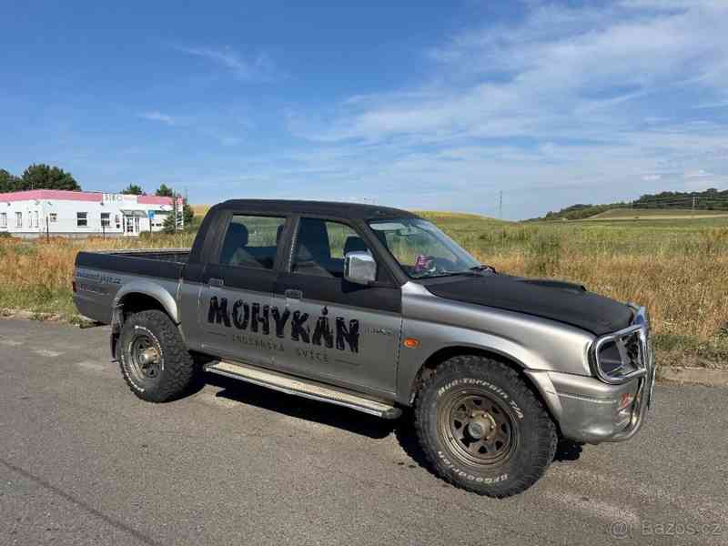 Mitsubishi L200 2,5 - foto 7