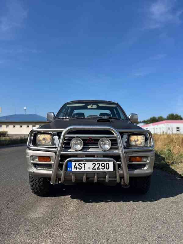 Mitsubishi L200 2,5 - foto 1