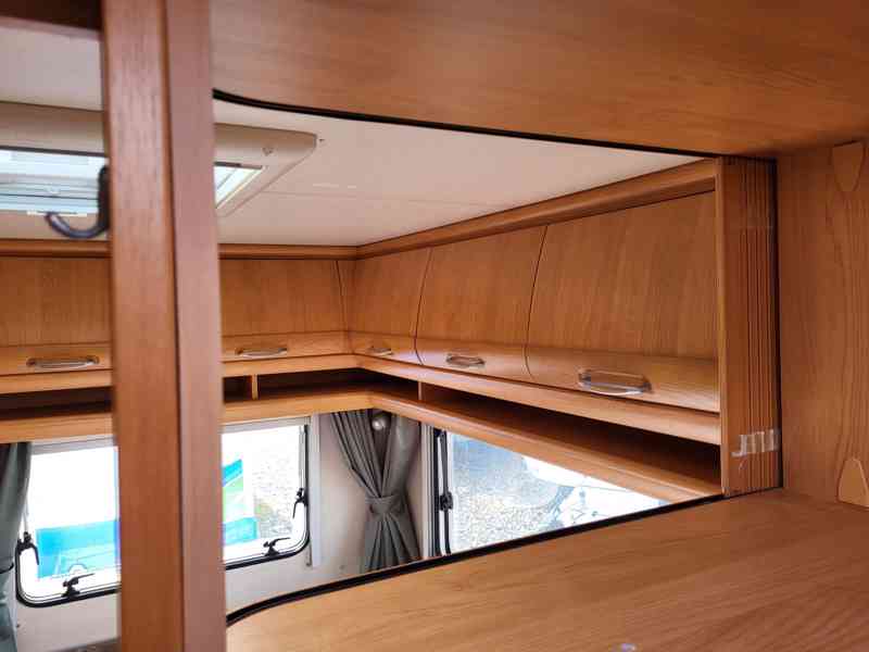 Karavan Hobby Excellent 495 - foto 15