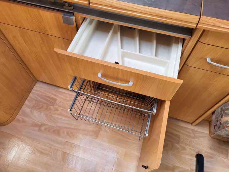 Karavan Hobby Excellent 495 - foto 27