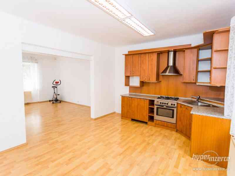 Prodej domu v osobním vlastnictví 244 m², Jirkov - foto 3
