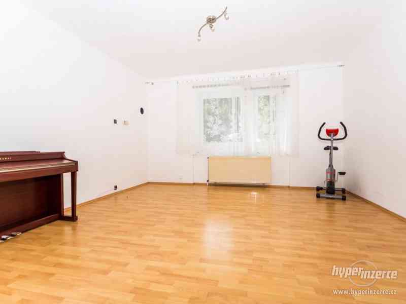 Prodej domu v osobním vlastnictví 244 m², Jirkov - foto 4