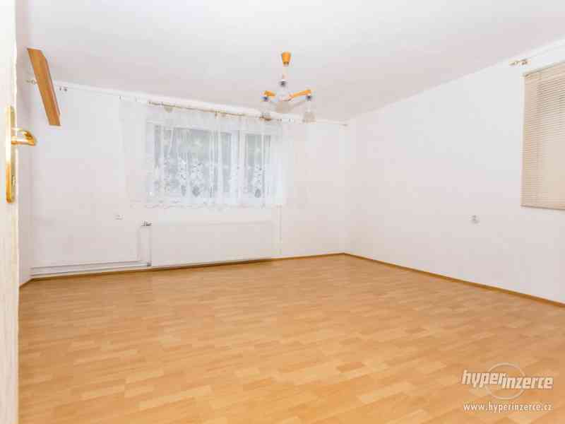 Prodej domu v osobním vlastnictví 244 m², Jirkov - foto 8
