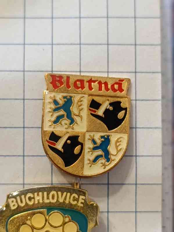 Retro odznaky heraldické znaky českých a slovenských měst - foto 4