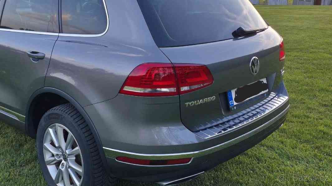 Volkswagen Touareg 3,0   TDI 193KW Top stav - foto 8