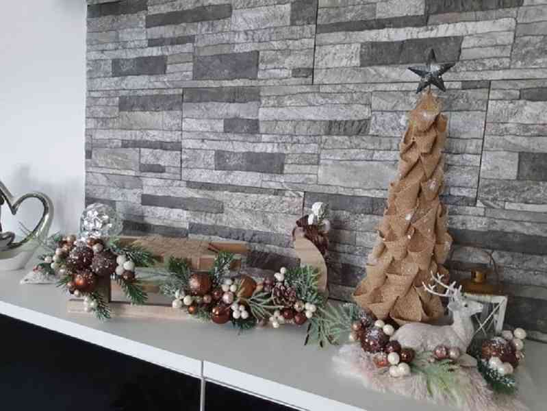 Vánoční sáňky s jelenem 2v1 - dekorace  - foto 2