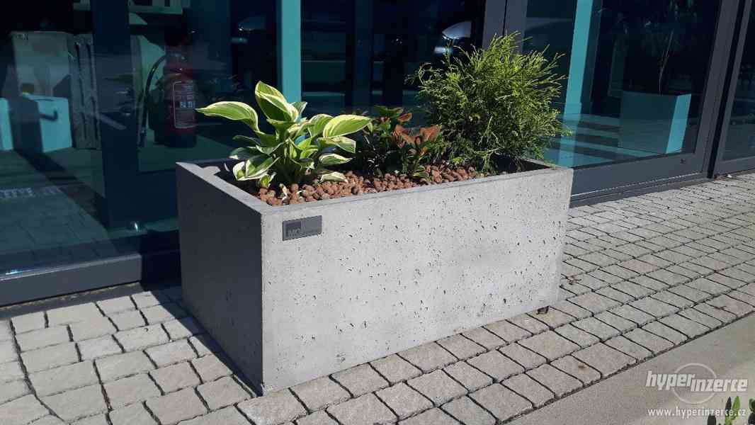 Architektonicky beton - přírodní-květináče - foto 2