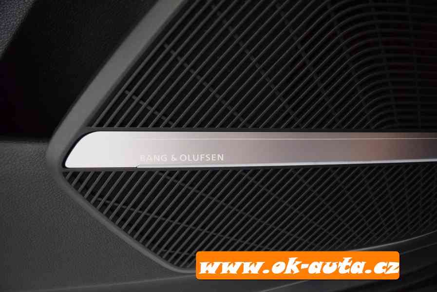 Audi Q5 2.0 TDI QUATTRO 150 kW 12/2020-DPH  - foto 18
