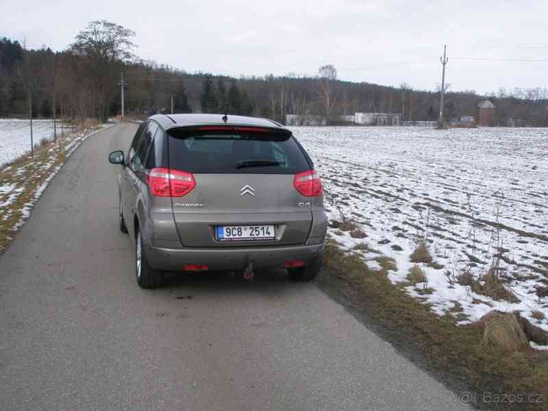 Citroën C4 Picasso 2,0   103Kw benzín - foto 4